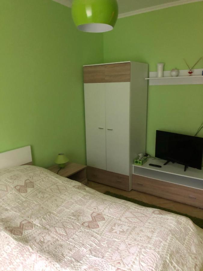 Bakonyi Mamutfenyő Vendégház Tés Esterno foto