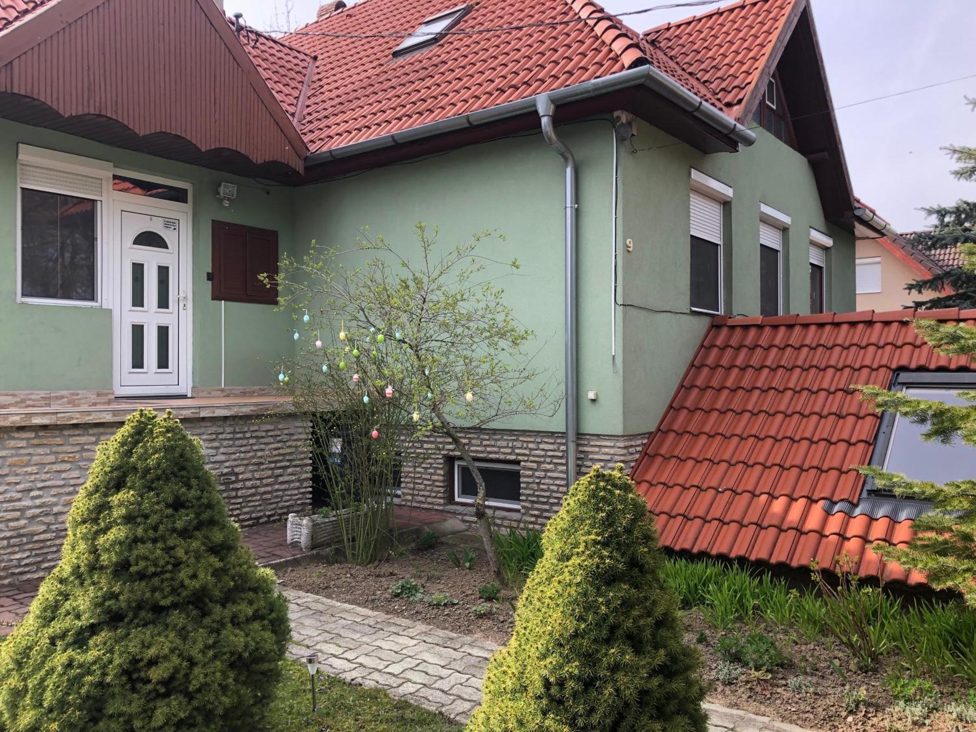 Bakonyi Mamutfenyő Vendégház Tés Esterno foto
