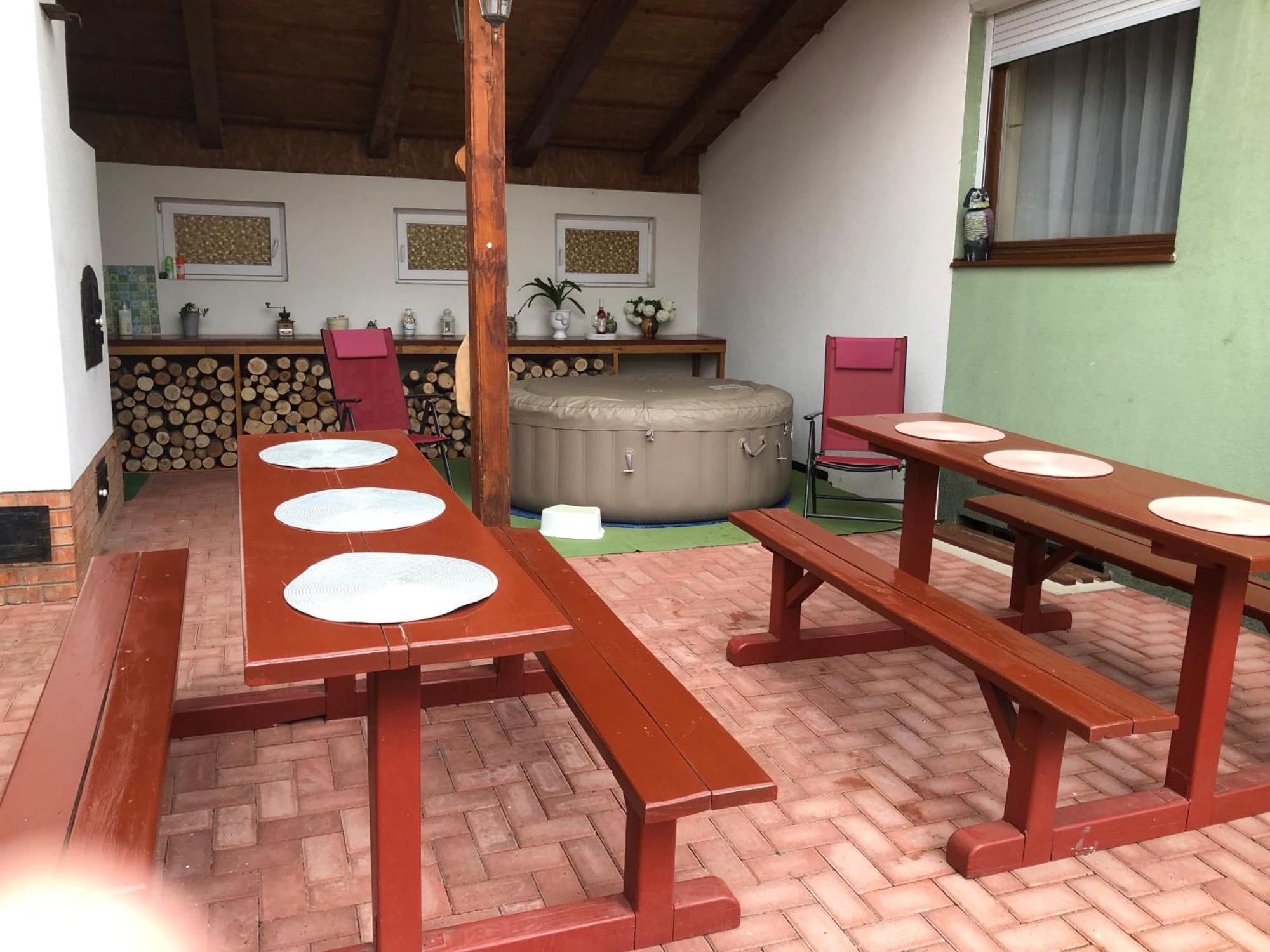Bakonyi Mamutfenyő Vendégház Tés Esterno foto