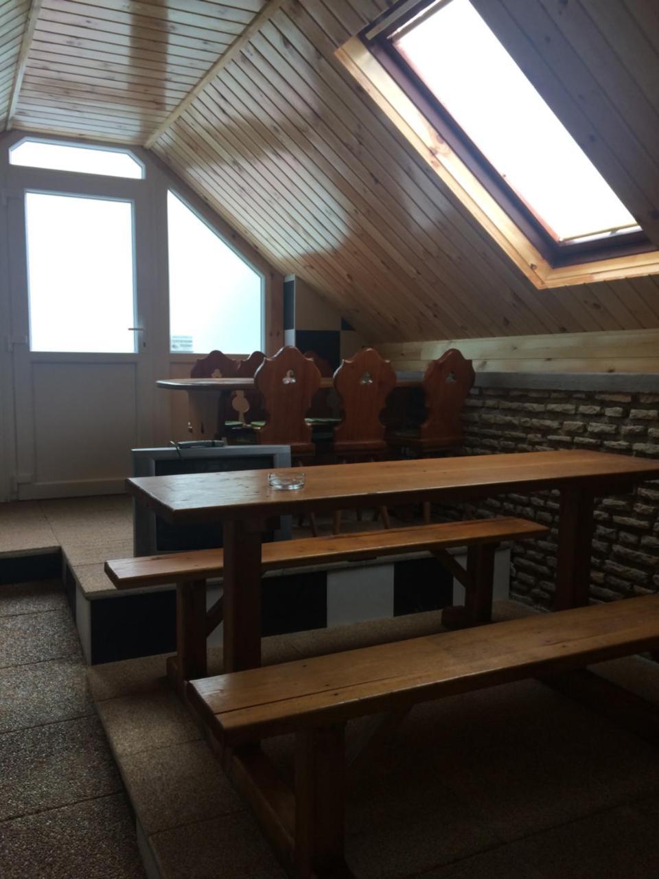 Bakonyi Mamutfenyő Vendégház Tés Esterno foto